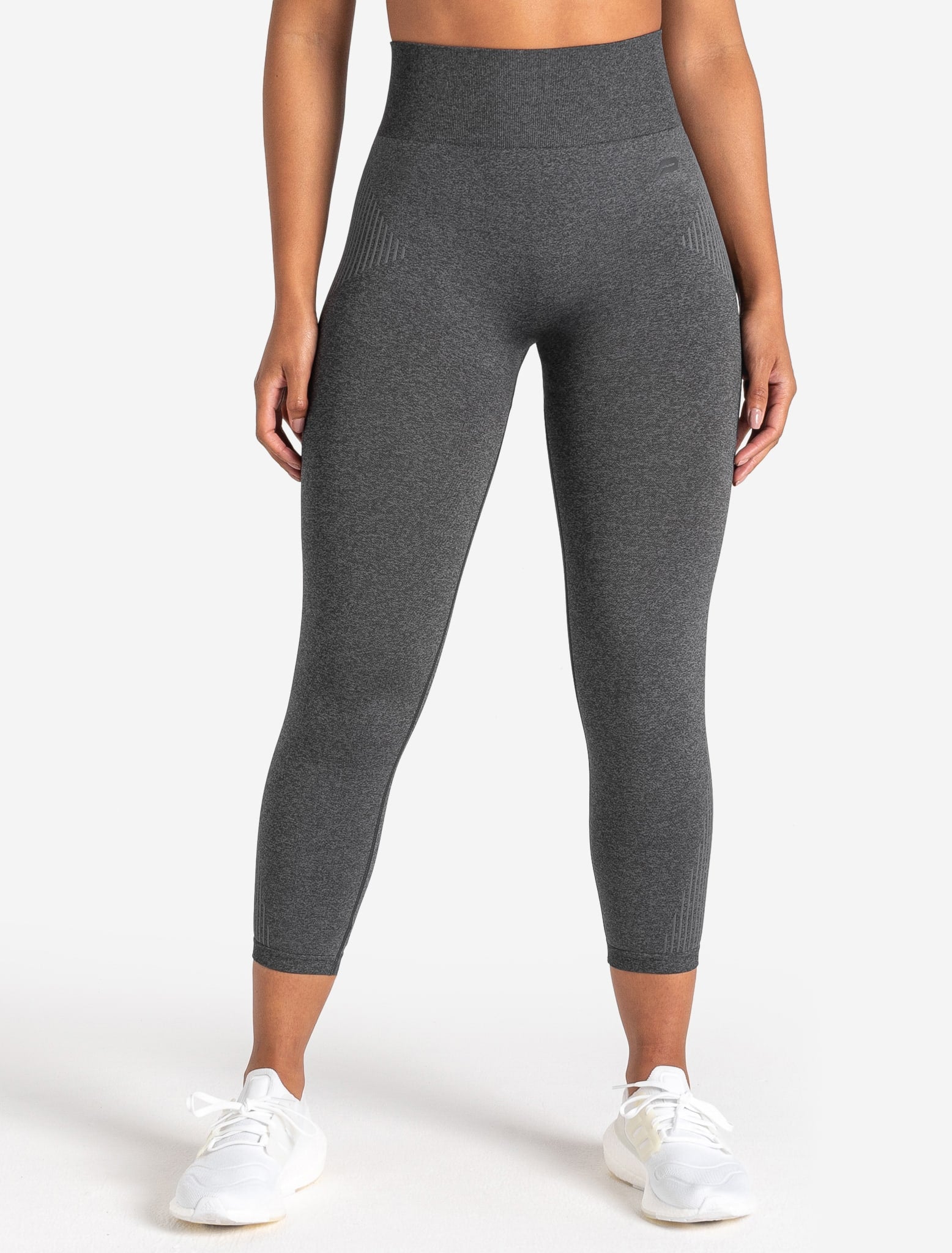 ADAPT 2.0 Seamless 7/8 Leggings - Charcoal Pursue Fitness 1