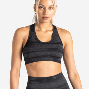 Boost Seamless Sports Bra - Black Pursue Fitness 1