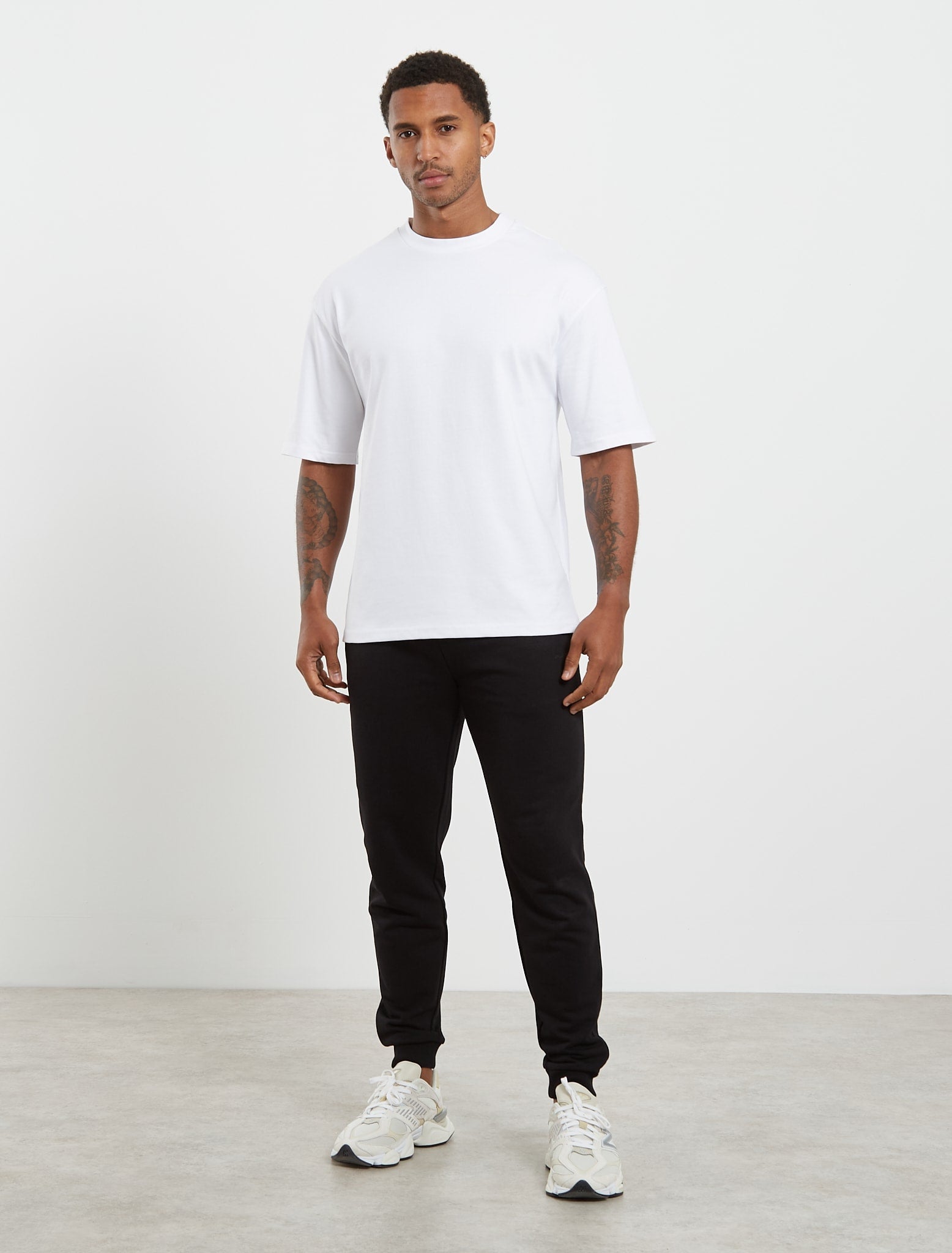 Core Oversized T-Shirt - White Pursue Fitness 2