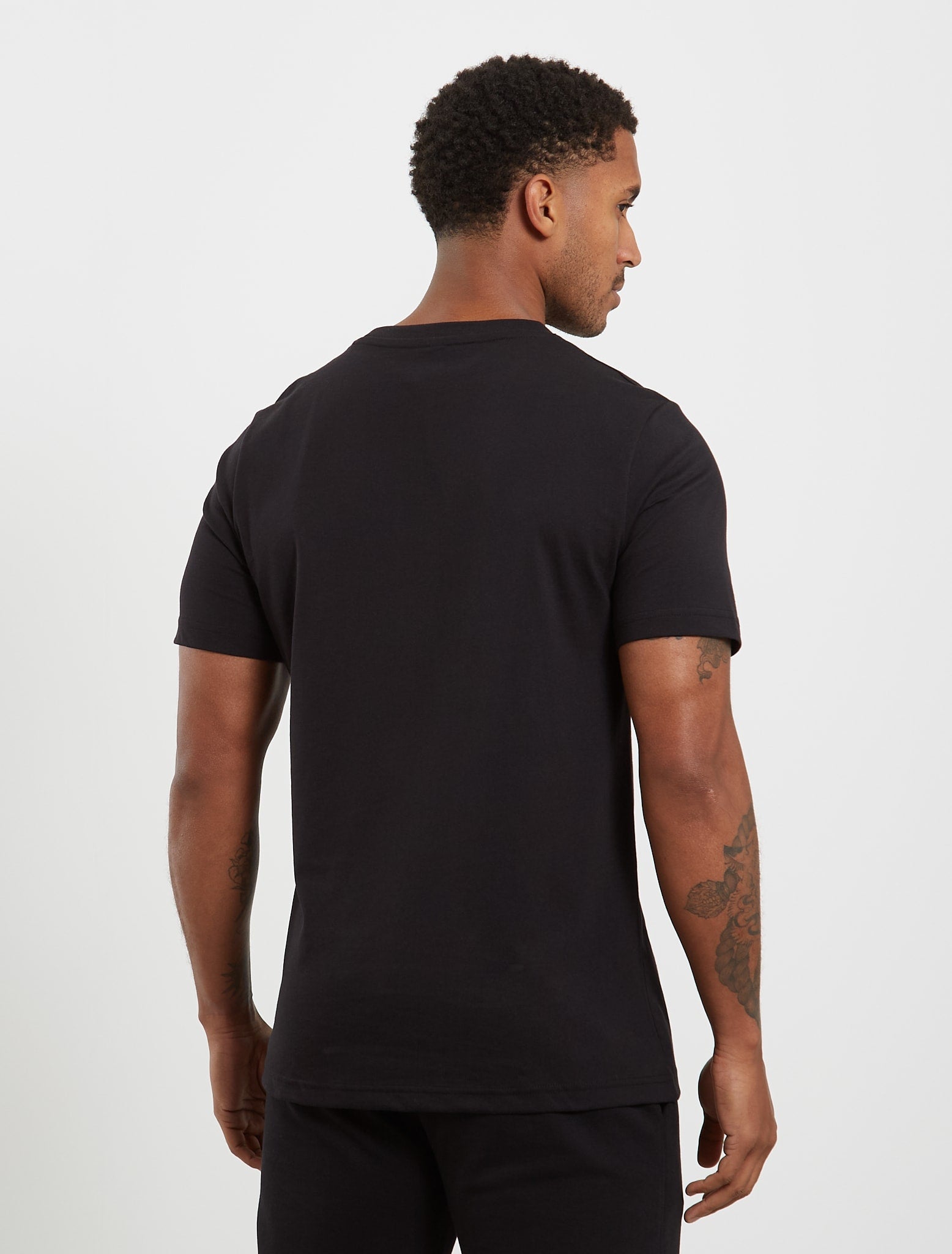 Core Relaxed Fit T-Shirt - Black Pursue Fitness 2