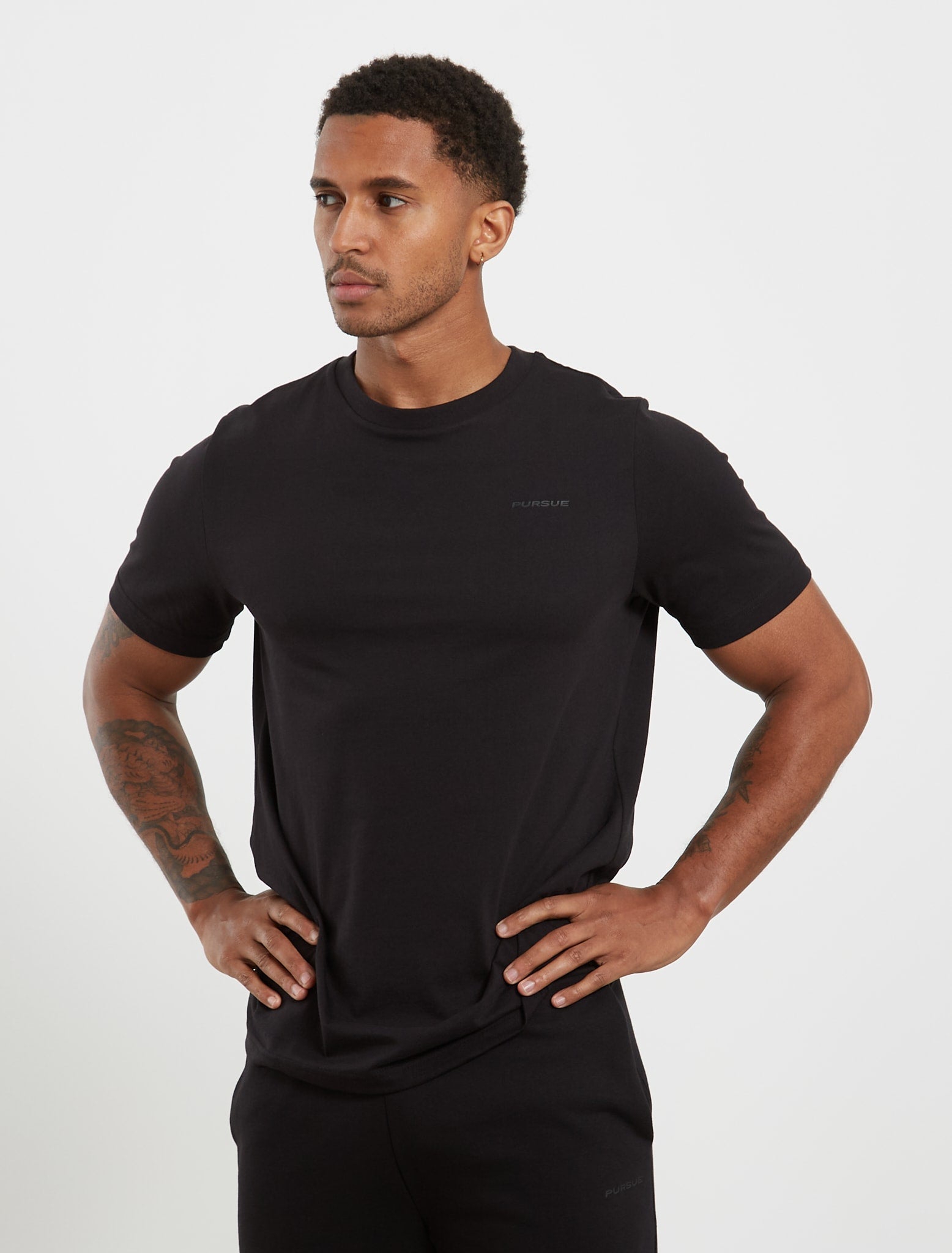 Core Relaxed Fit T-Shirt - Black Pursue Fitness 1