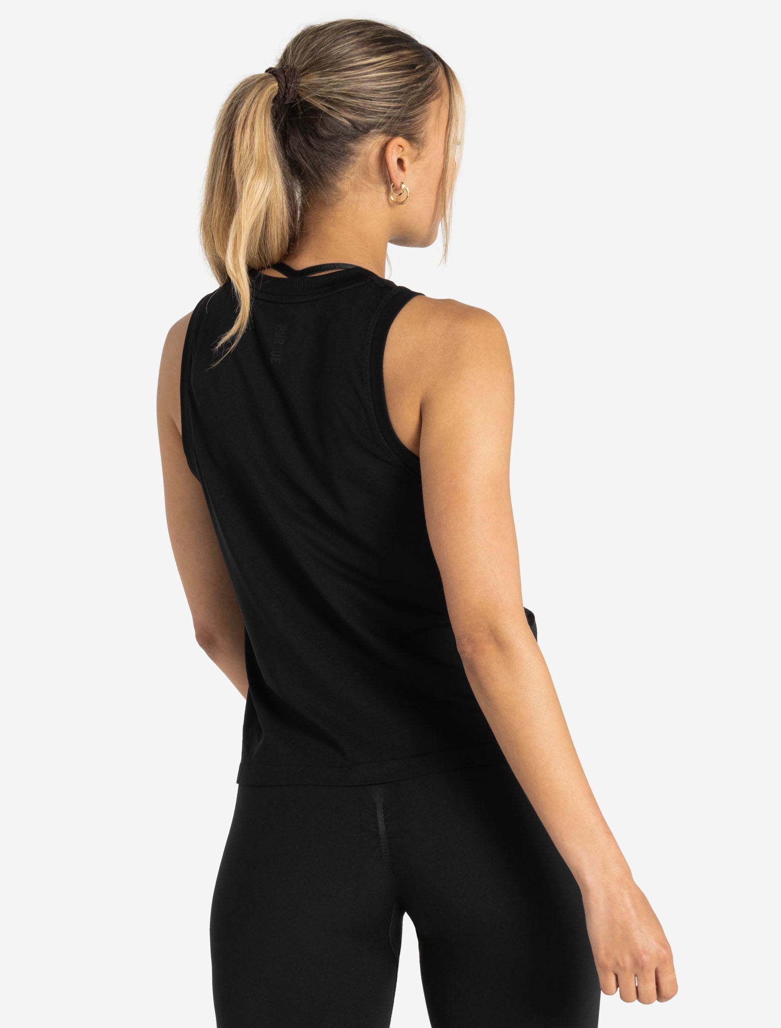 Seamless Tank / Black Pursue Fitness 2