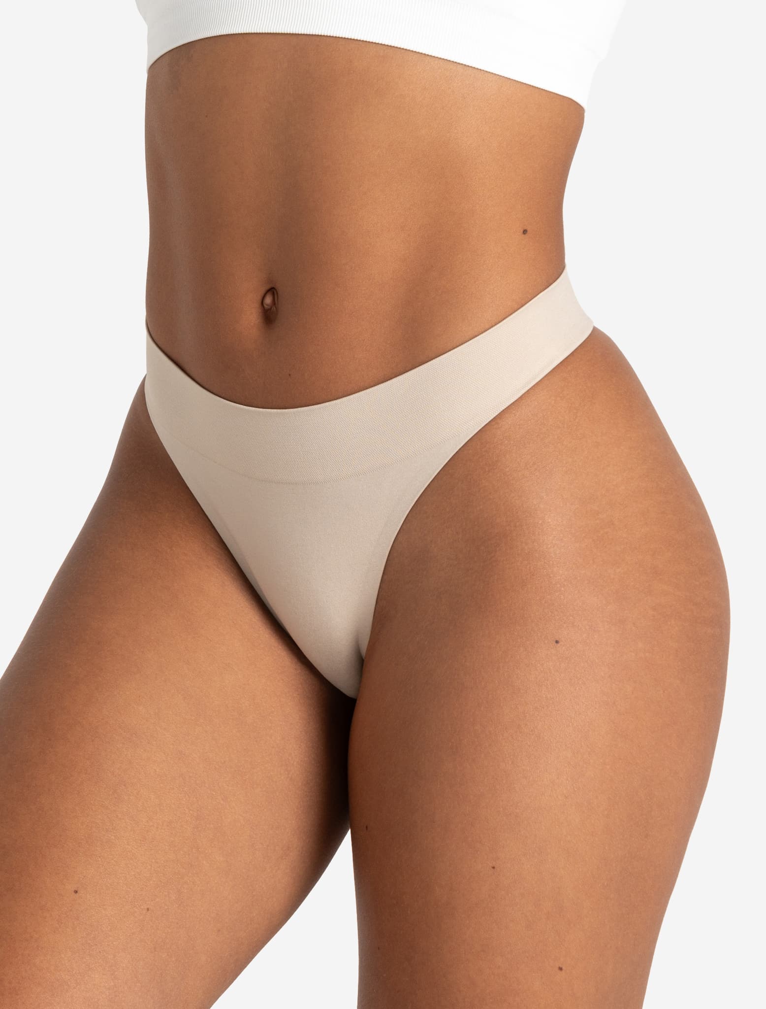 Seamless Thong - Cream Pursue Fitness 1